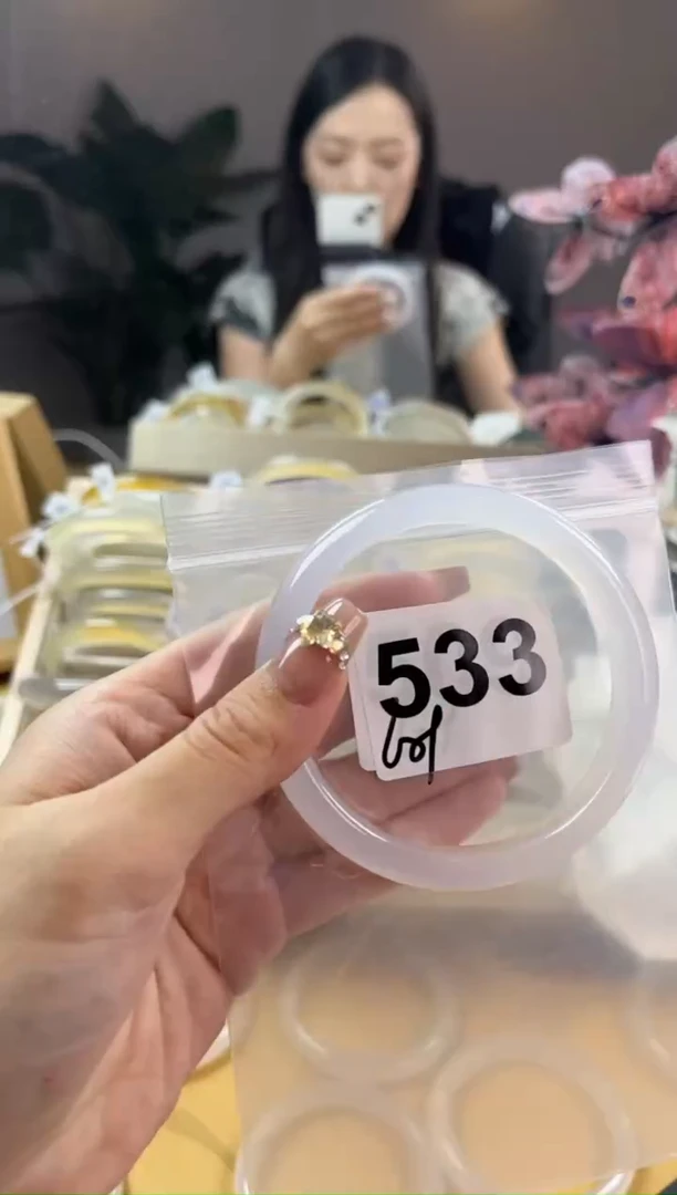 玛瑙/玉髓手镯未镶嵌533