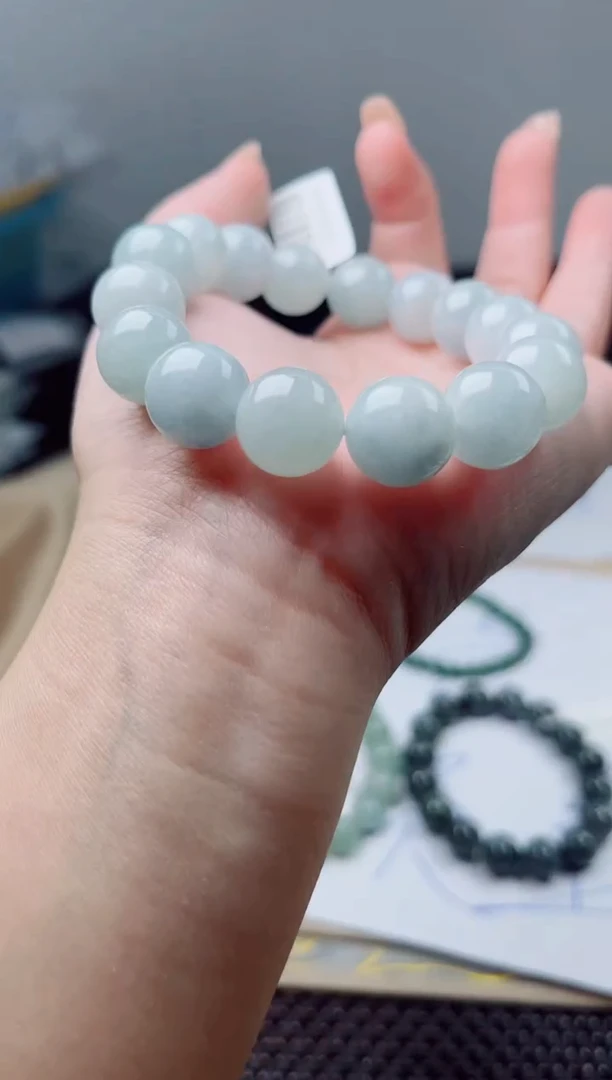 未镶嵌定制翡翠翡翠