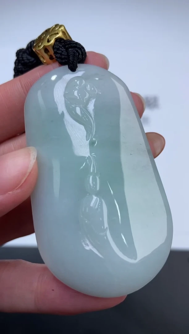 未镶嵌挂件翡翠375147    多人