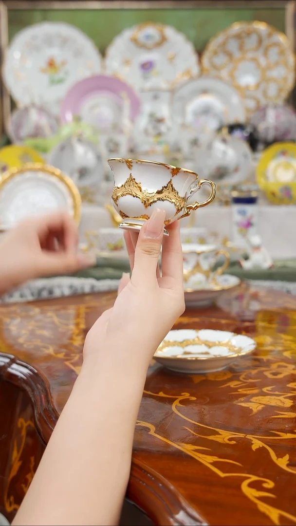 摆件米多家中古瓷器如图所示30