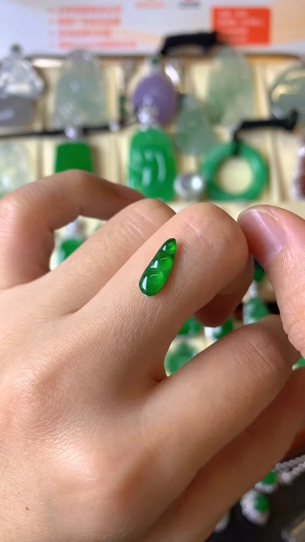 【闪购商品】定制翡翠未镶嵌1裸玉（客户意向镶嵌）