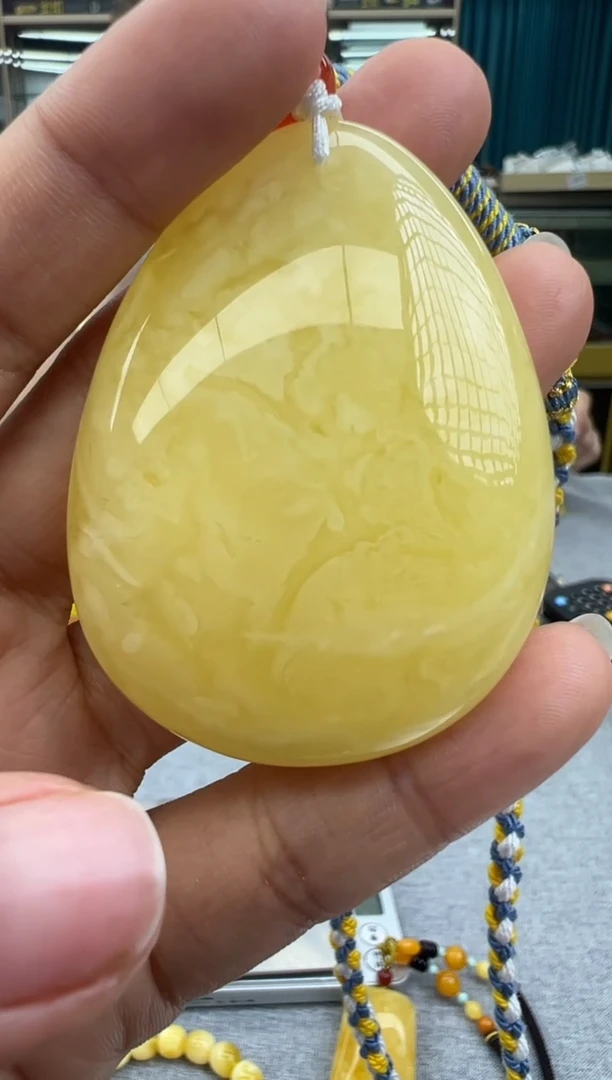 未镶嵌颈饰琥珀200秒拍号假一罚十