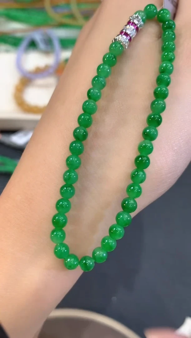 未镶嵌手串翡翠q235