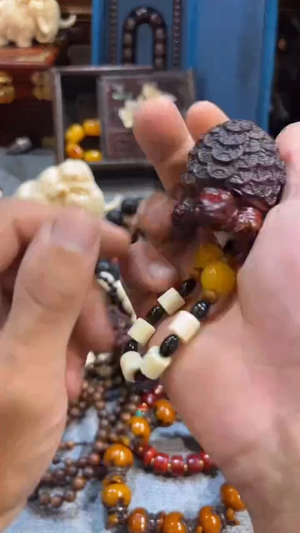 檀香紫檀（小叶紫檀）乌龟手把件