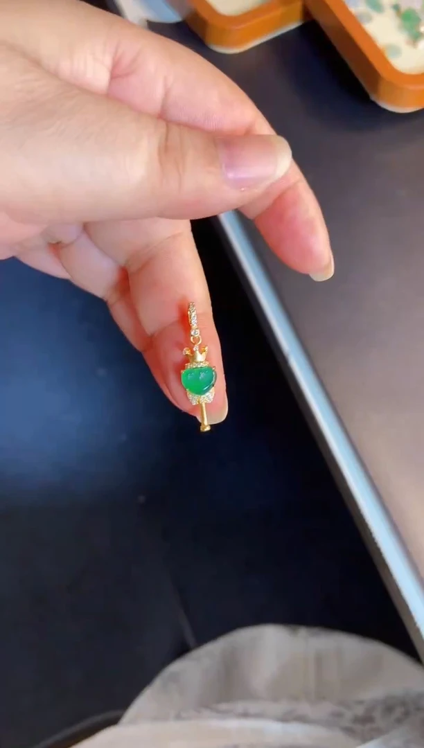 吊坠(不含链)银S925镶嵌翡翠1