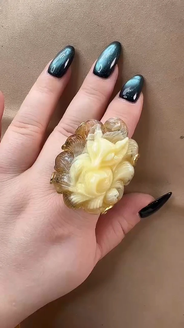 琥珀颈饰未镶嵌戒指