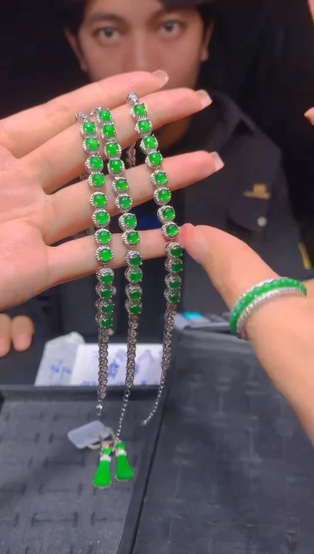 【闪购商品】定制翡翠未镶嵌130多样性发货（发其一）