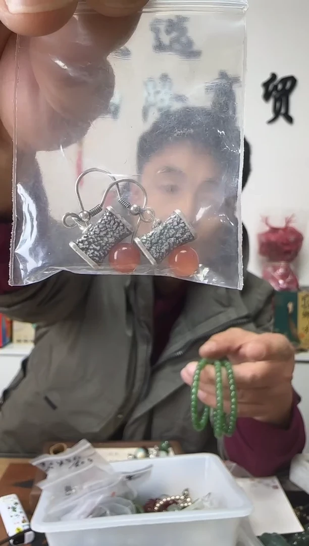 无足银小****o小枕头银耳饰