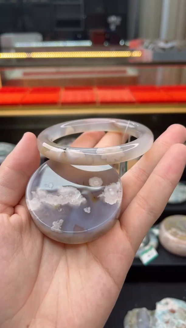 石英质玉手镯未镶嵌61圈口（赠送镯心）342611