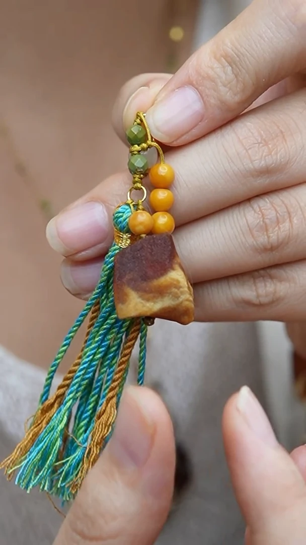 未镶嵌琥珀裸石原石