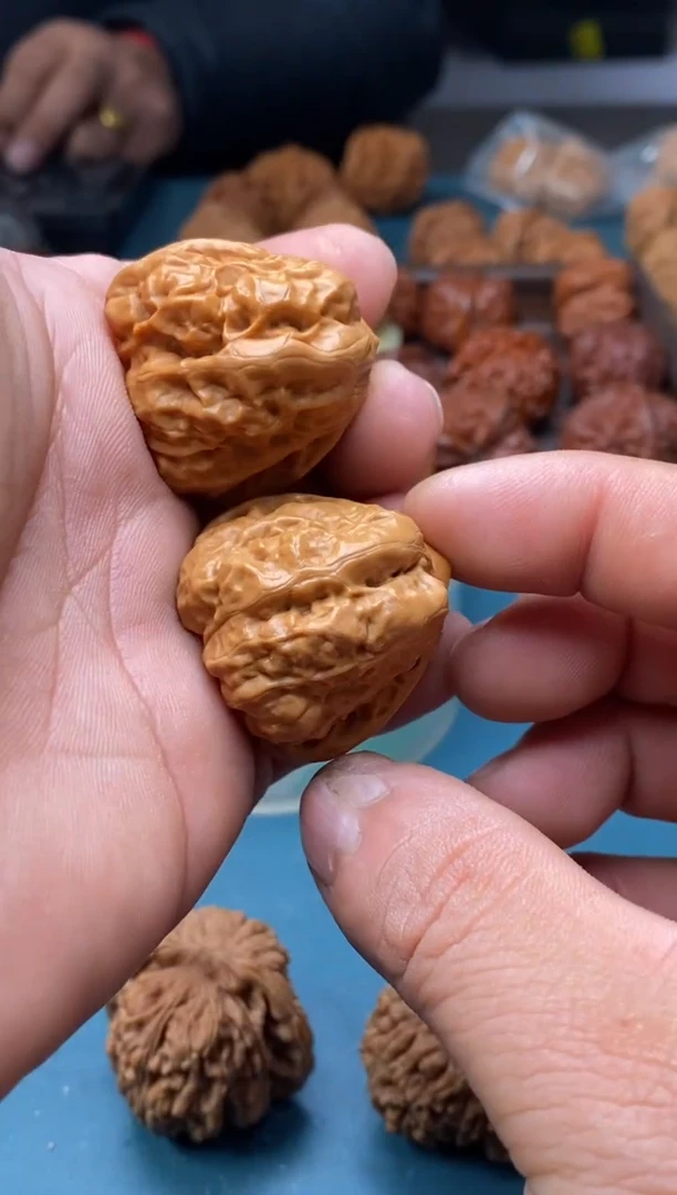 把件文玩核桃三角哇a043