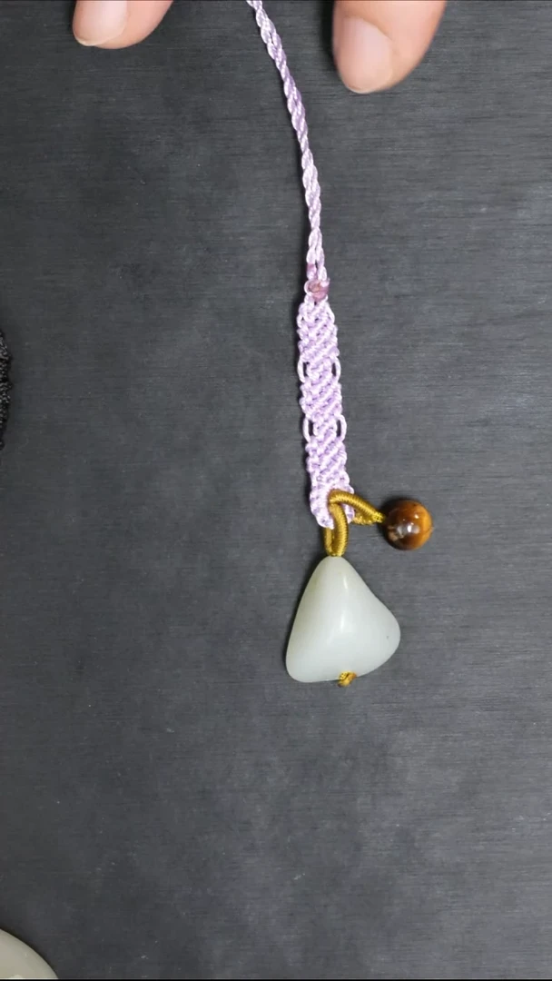 【闪购商品】和田玉吊坠(不含链)未镶嵌6.7克和田玉原石