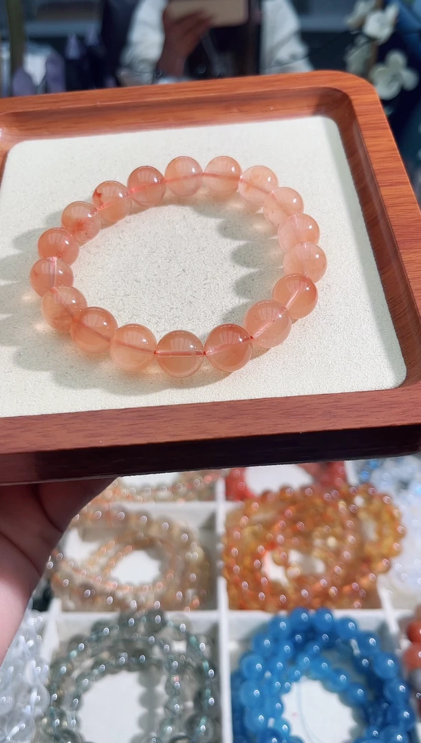水晶手串未镶嵌红兔毛手串11mm