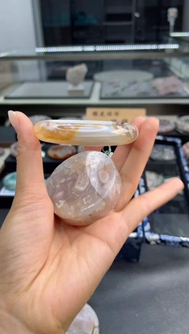 石英质玉手镯未镶嵌57圈口（赠送镯心）1688913