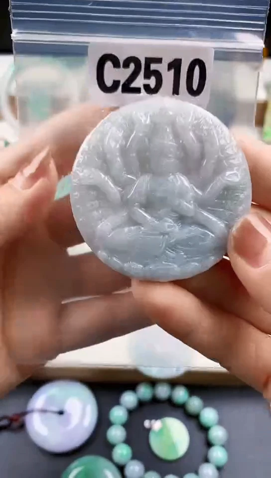 颈饰未镶嵌翡翠天然翡翠吊坠挂件