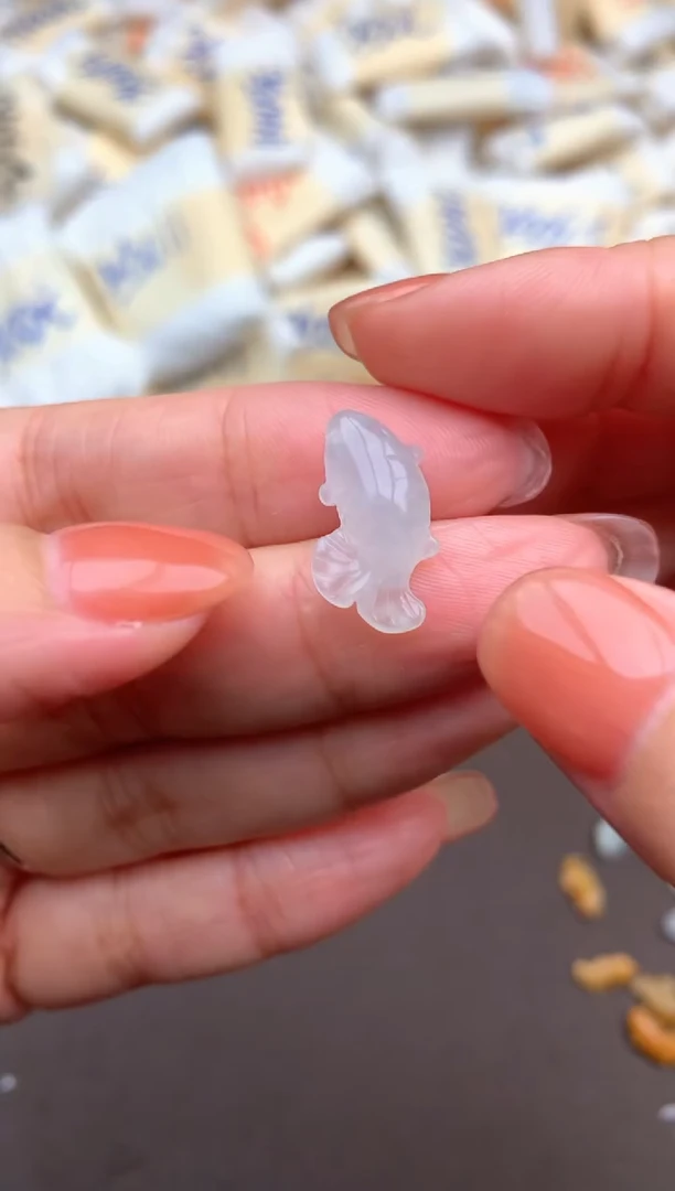 未镶嵌挂件翡翠一8