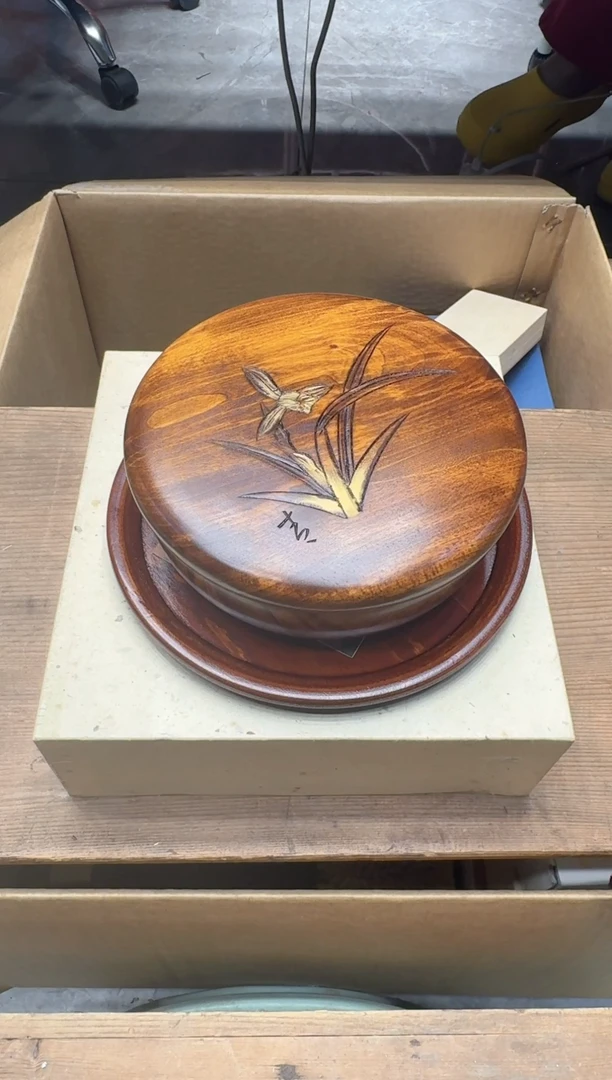 瓷器闪购商品 如图 中古品默认微瑕