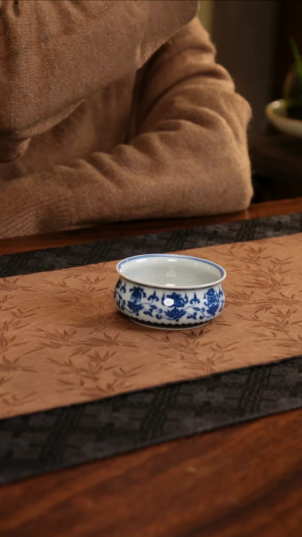 【闪购商品】杯子莹焰堂莲托八宝龙纹炉式杯