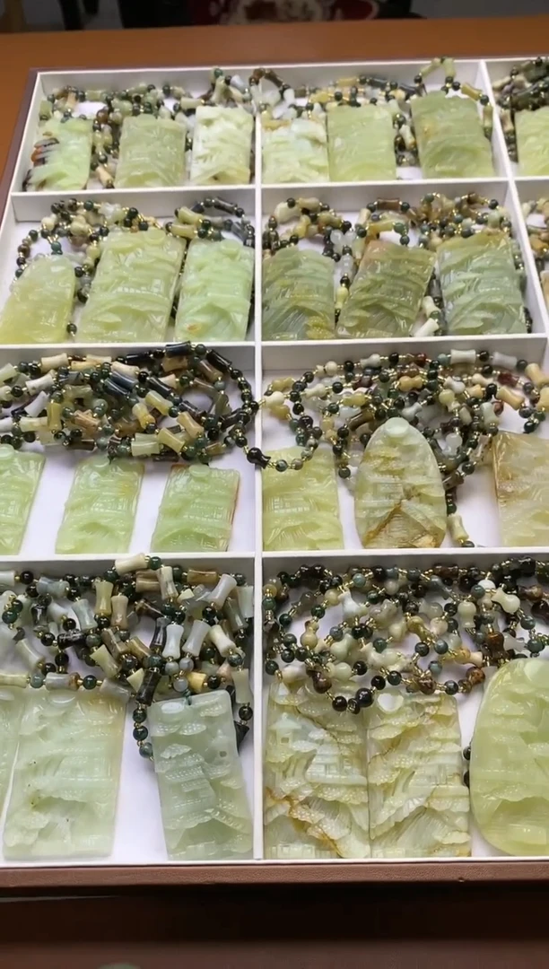 【闪购商品】蛇纹石玉其它未镶嵌多样性发货一个