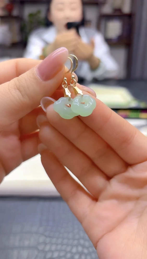 14K金镶嵌和田玉耳饰DIY款E869