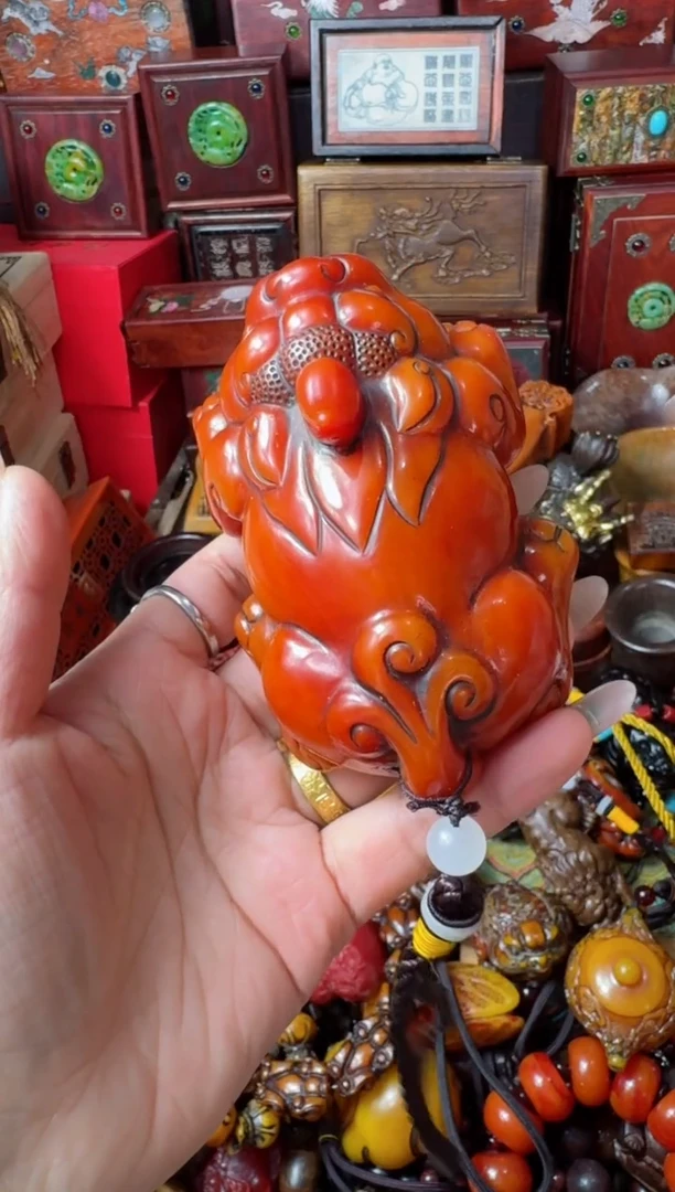 【闪购商品】蜜蜡裸石未镶嵌主播推荐：一物一拍，讲解为准！