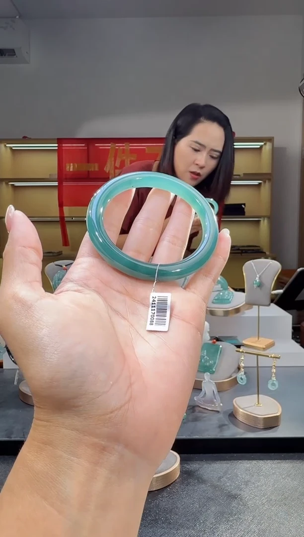 未镶嵌手镯翡翠55.8圈