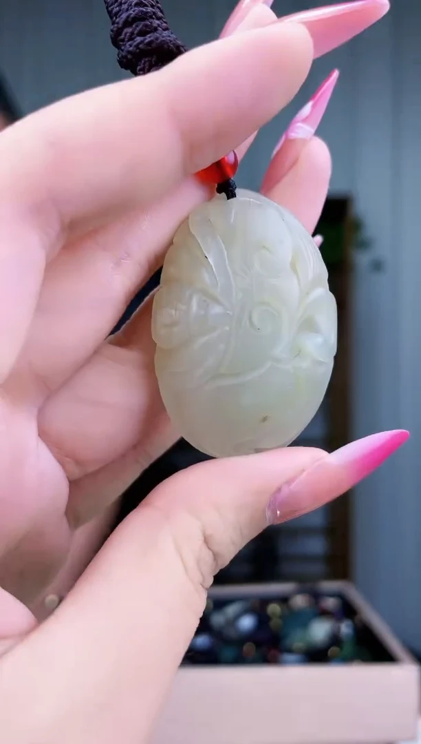 和田玉未镶嵌挂件拍一发一，多样性发货！