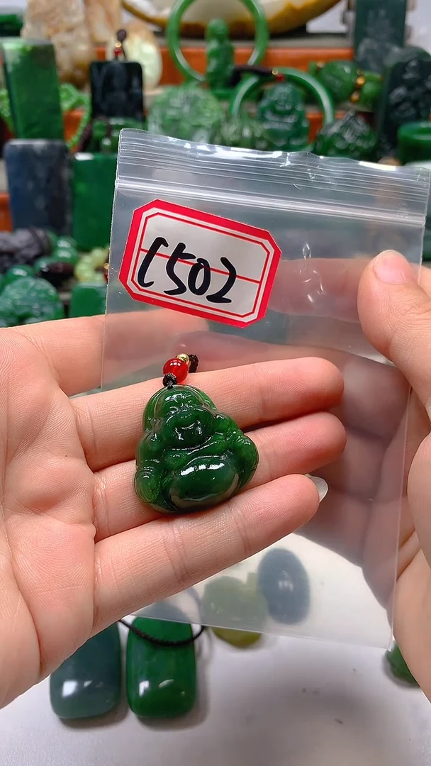 和田玉未镶嵌珠宝半成品1