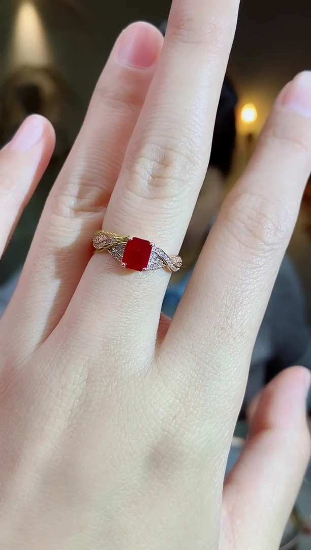 银S925镶嵌手饰红宝石手饰