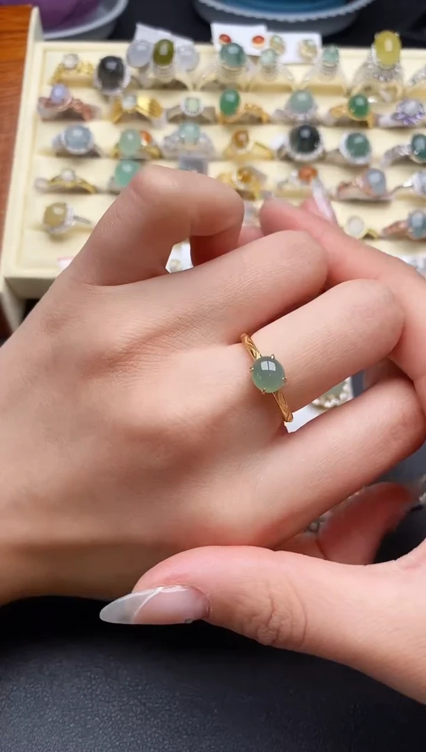 【闪购商品】翡翠戒指银S925镶嵌22222222+10