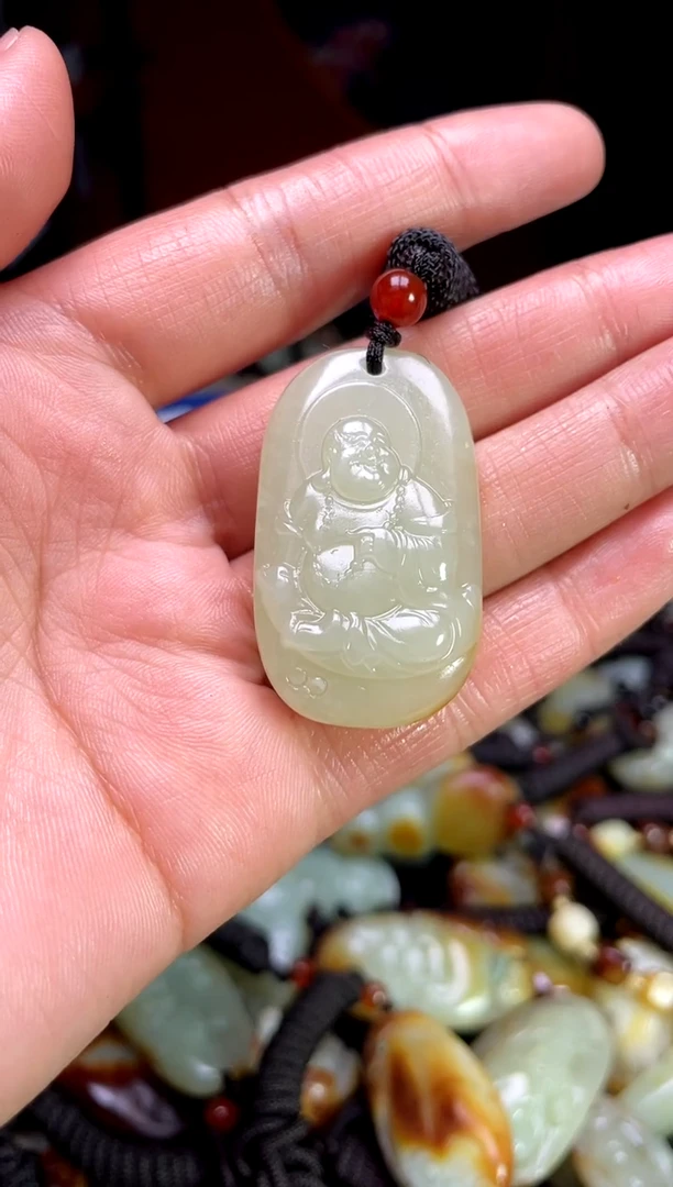 【闪购商品】和田玉颈饰未镶嵌1