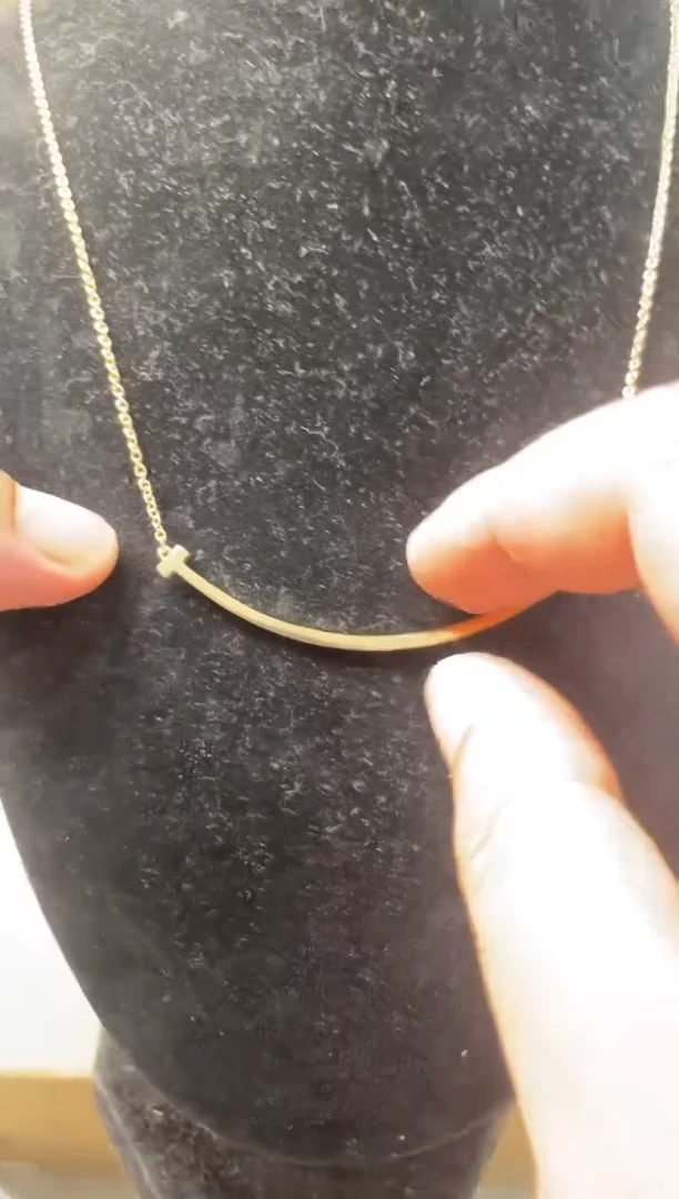 瓷片嘉荣当康大姐fu的总铺