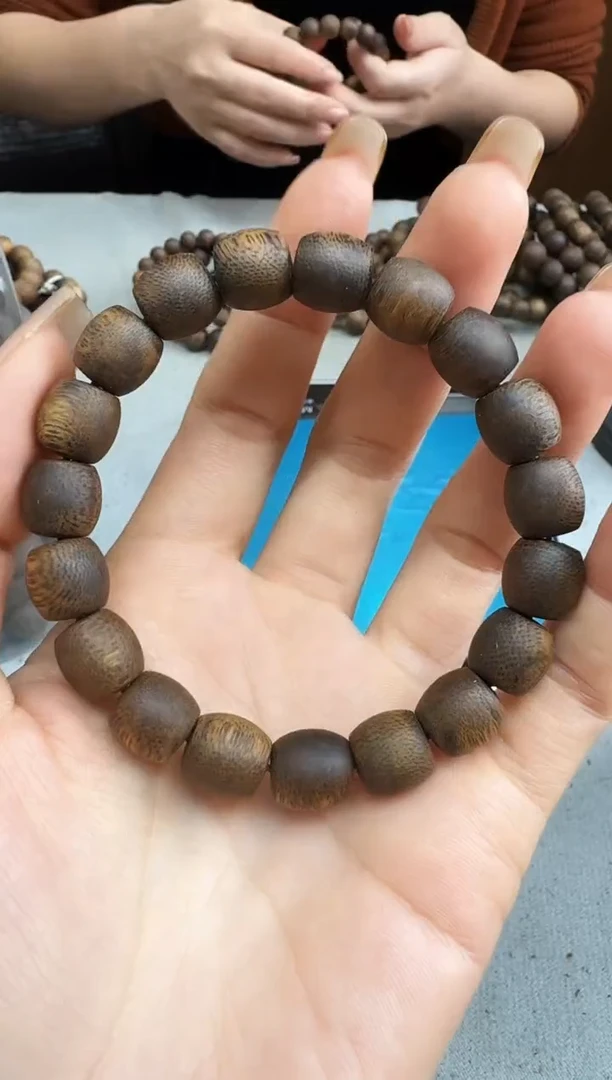 沉香手串1010张勺子鼓珠单圈多样性发一