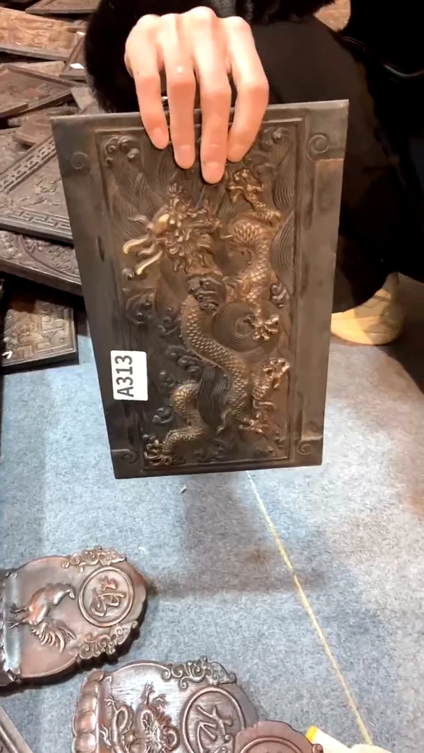 【闪购商品】木紫檀雕刻一物一拍一直播为准