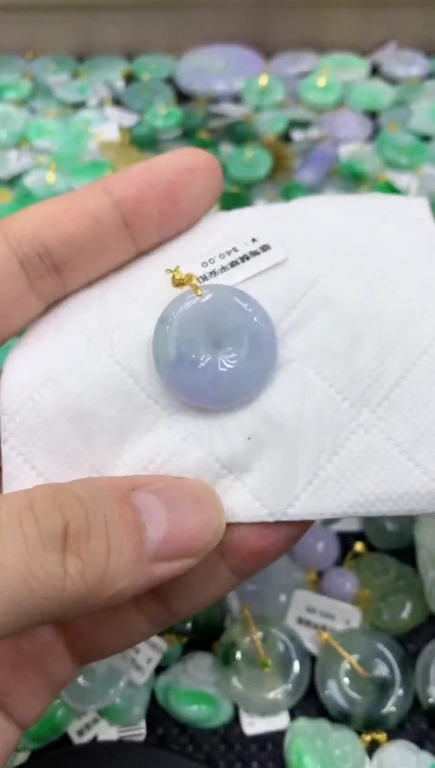 颈饰未镶嵌翡翠天然缅甸翡翠A货