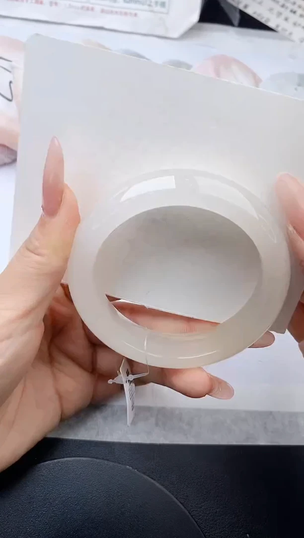 未镶嵌手镯石英质玉w240-HHB58+