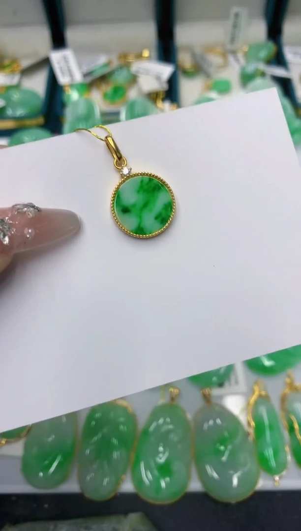 颈饰未镶嵌翡翠11111