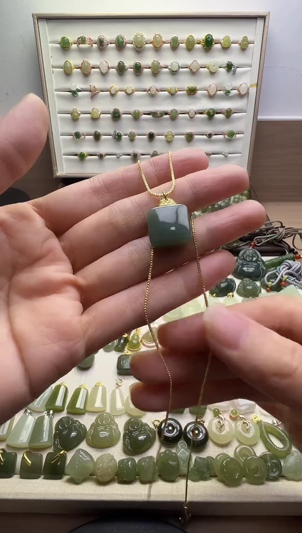 吊坠(不含链)银S925镶嵌和田玉小方糖无事牌