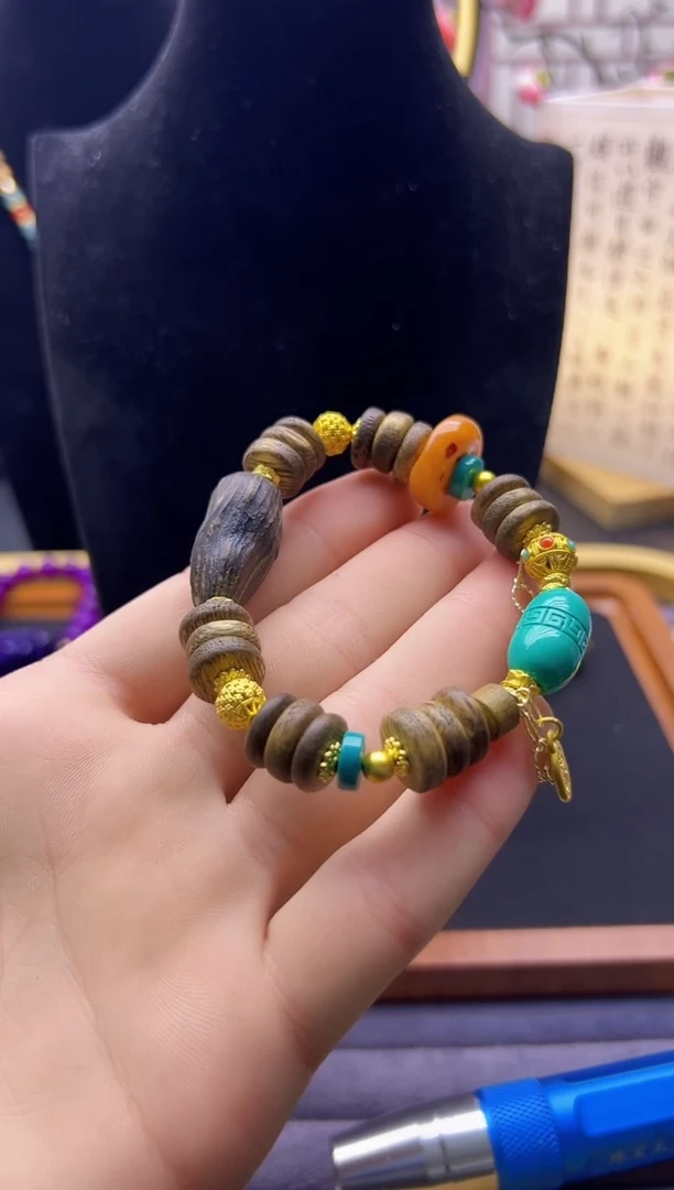 【闪购商品】蜜蜡手链14K金镶嵌S502