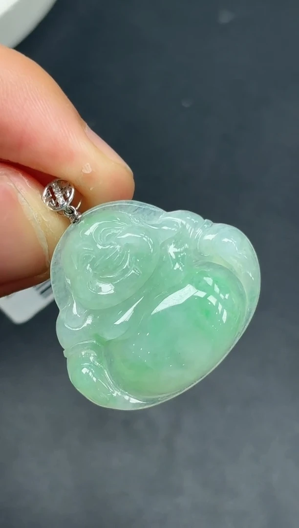 18K金镶嵌挂件翡翠佛公