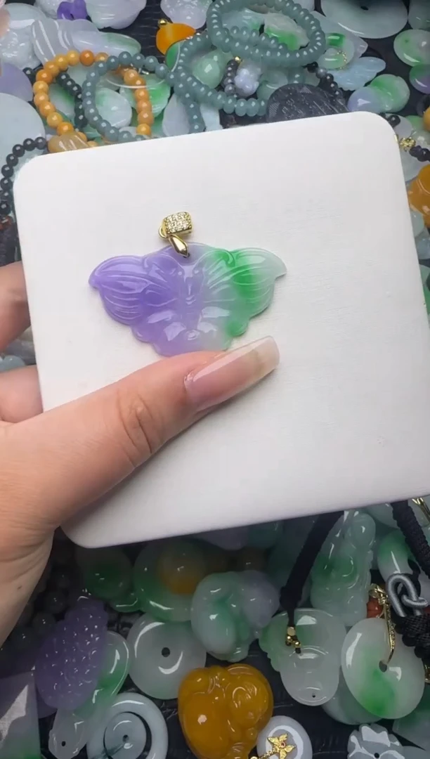 翡翠未镶嵌颈饰天然缅甸翡翠吊坠