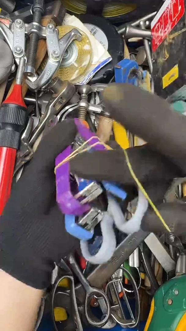 壮****！五金工具钳子剪子等35