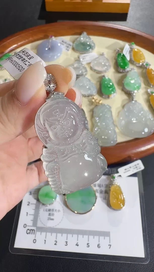 吊坠(不含链)18K金镶嵌翡翠【源头工厂】钻石镶嵌