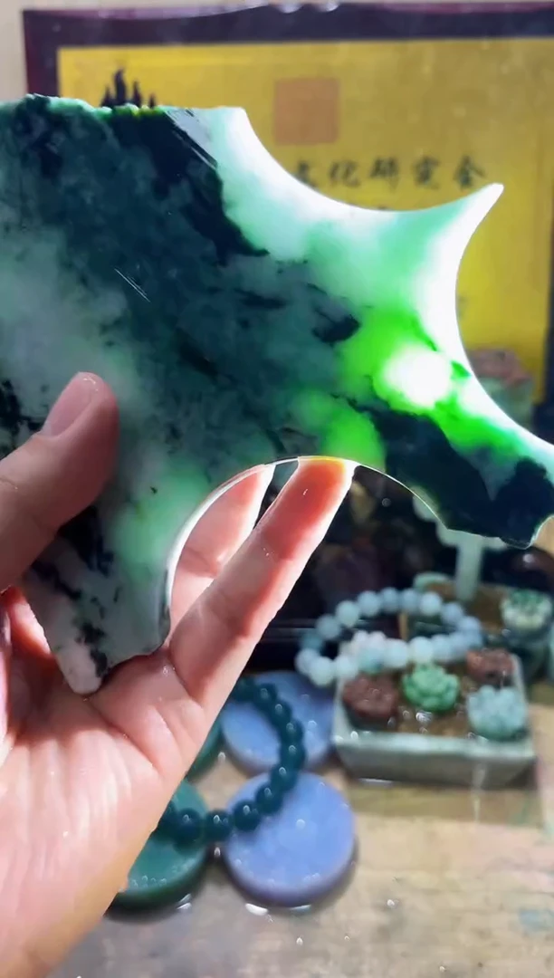 未镶嵌挂件翡翠A货常星8209