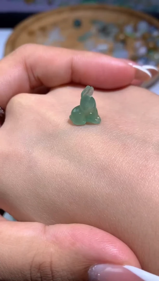 未镶嵌定制翡翠毛货