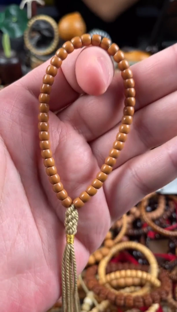 【闪购商品】橄榄核吊坠王胖子文玩工作室5.2左右核尖手持