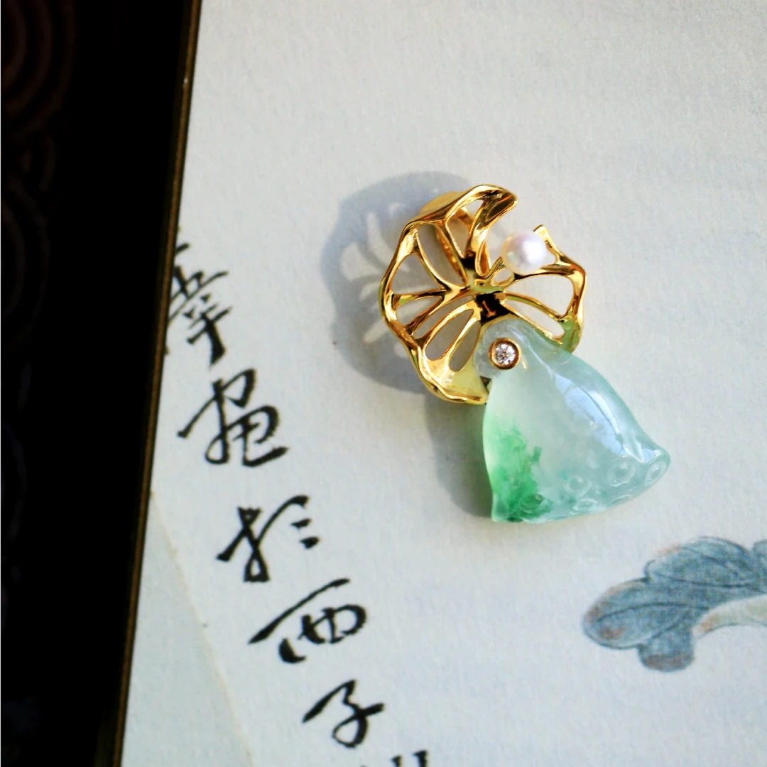 山肆莲蓬 冰飘绿花翡翠18k吊坠