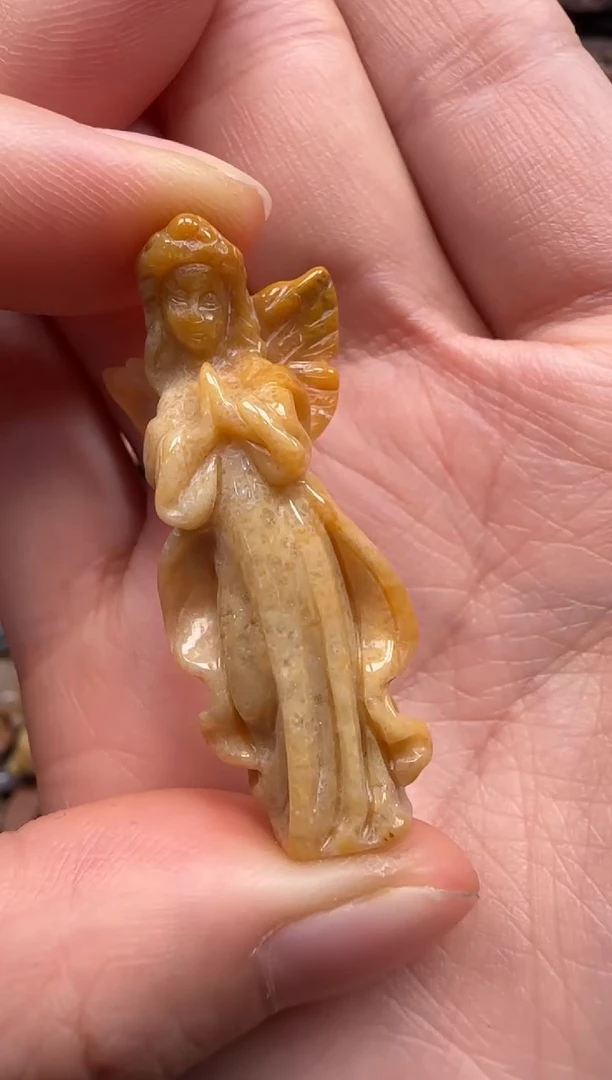 【闪购商品】硅化珊瑚（珊瑚玉）颈饰未镶嵌049