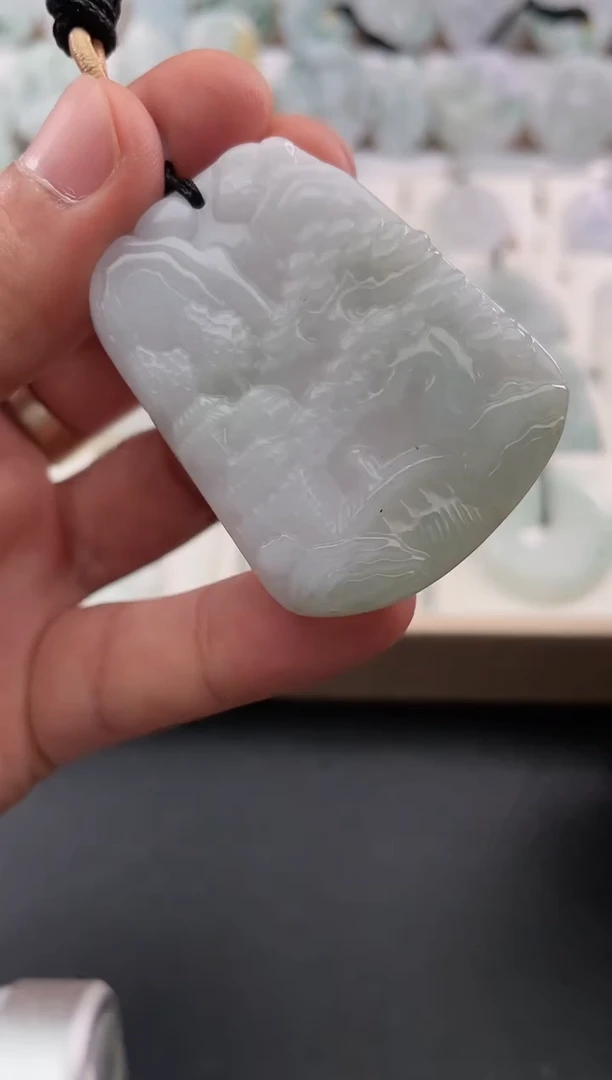 颈饰未镶嵌翡翠26/01/03/159