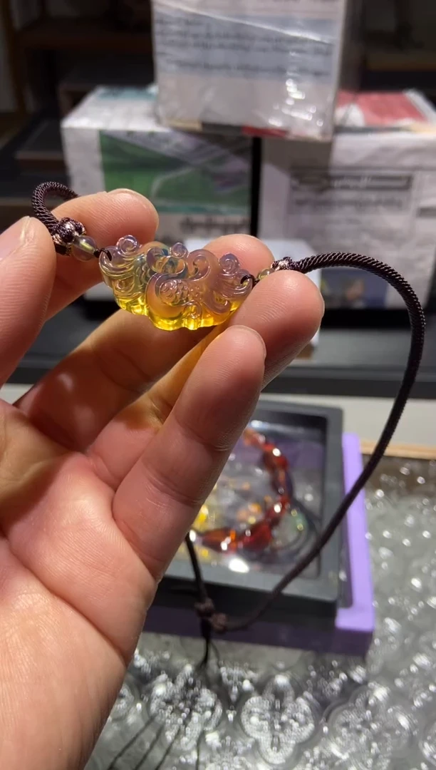 琥珀颈饰未镶嵌凤凰锁骨链